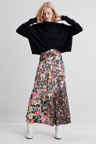 Kachel Georgia Printed Midi Skirt Black Motif / mixed floral print skirts
