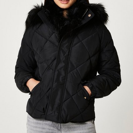 RIVER ISLAND Black quilted puffer coat / faux fur trim coats / womens fashionable hooded winter jackets - flipped