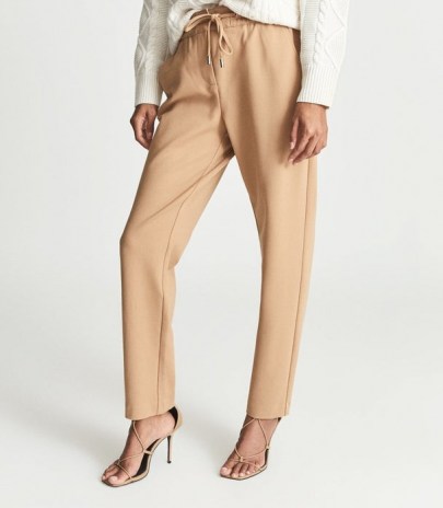 REISS EVE PULL ON FORMAL JOGGERS CAMEL ~ womens neutral light brown jogging bottoms ~ sweatpant waistband with zip fly