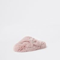 River Island Pink faux fur slippers ~ fluffy buckle embellished slipper