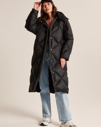 A&F Ultra Long Quilted Puffer ~ black longline padded coats ~ women’s on-trend winter outerwear ~ Abercrombie & Fitch fashion