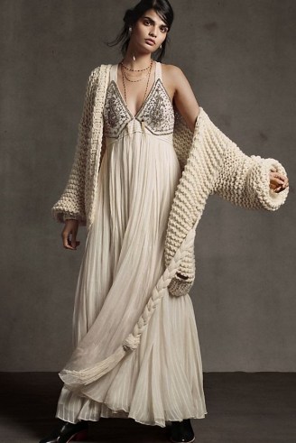Ranna Gill Zvezda Embellished Maxi Dress | vintage inspired evening glamour | glamorous beaded occasion dresses | plunge front occasionwear