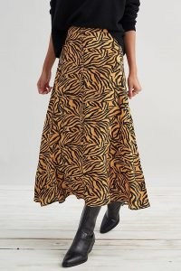 Kachel Tiger-Print Midi Skirt Brown Motif – animal print flared hem skirts