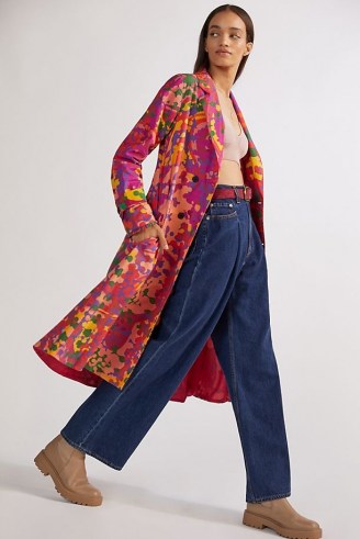 Roopa Pemmaraju Abstract Duster Jacket Purple Motif – painterly splodge print longline jacket – womens vivid multicoloured coats