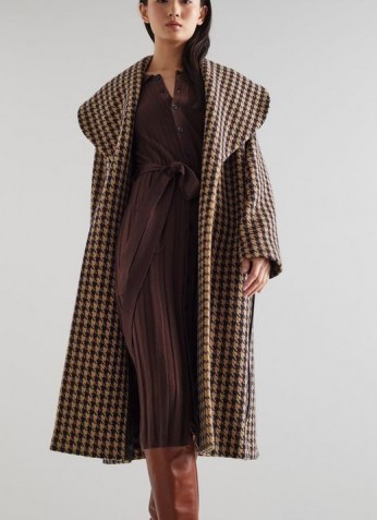 L.K. BENNETT MANON TOFFEE BLACK WOOL MIX COAT / womens chic dogtooth winter coats / women’s houndstooth print outerwear / shawl collar - flipped