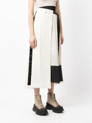 sacai two-tone tweed skirt black and white | monochrome textured fringe hem skirts