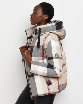 River Island Beige check puffer coat – checked hooded coats – womens on trend padded jackets