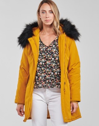 Betty London PAPAKA Parka Coat in Mustard ~ women’s yellow parkas ~ womens faux fur trim hooded coats ~ spartoo winter outerwear