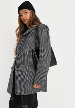 MISSGUIDED black check oversized boyfriend blazer coat – women’s relaxed fit blazers with shoulder pads – womens menswear style jackets - flipped