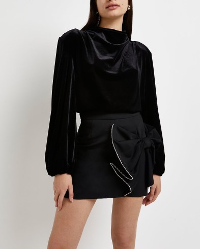 River Island BLACK EMBELLISHED BOW MINI SKIRT | going out evening skirts | party fashion