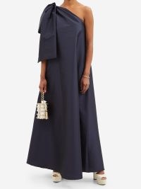 BERNADETTE Winnie bow-trimmed taffeta A-line dress in navy – dark blue one shoulder occasion dresses – elegant event fashion