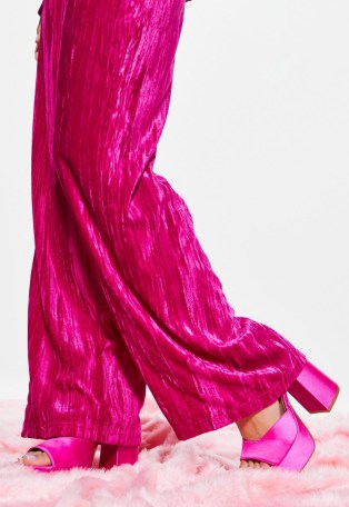 MISSGUIDED pink co ord crinkle velvet wide leg trousers ~ vibrant retro trousers ~ women’s vintage style fashion - flipped
