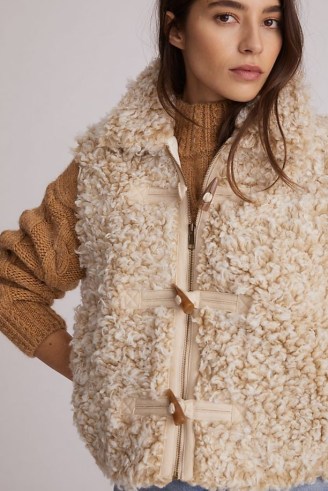 Toggle Faux-Fur Vest in Neutral / womens textured sleeveless jackets / women’s on-trend winter vests