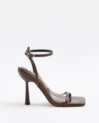 RIVER ISLAND BROWN CHAIN DETAIL STRAPPY HEELED SANDALS ~ party heels