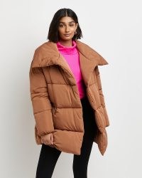 River Island BROWN OVERSIZED PUFFER COAT – womens duvet style padded coats – women’s on-trend winter outerwear