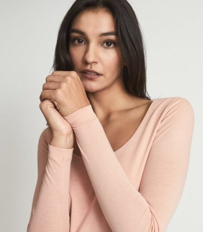 REISS CHIARA SCOOP NECK JERSEY TOP PINK / effortless casual style clothing / long sleeve lightweight and breathable tops - flipped