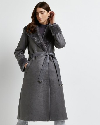 RIVER ISLAND GREY FAUX FUR TRIM BELTED TRENCH COAT ~ women’s faux leather tie waist winter coats