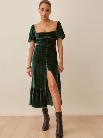 Reformation Leonie Velvet Dress in Forest – green luxe peasant style dresses – square neck – fitted bodice – tiered hem