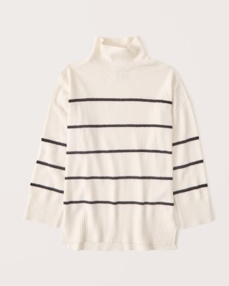 Abercrombie & Fitch Oversized Striped Legging-Friendly Turtleneck Sweater in Off White Stripe – women’s longline high neck soft feel sweaters