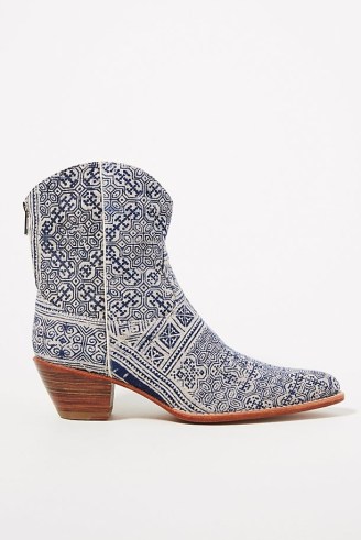Momo Design Tile Mosaic Western Boots in blue / women’s printed cowboy ankle boots