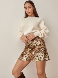 Reformation Benson Skirt in Carnaby – retro floral print A-line mini skirts