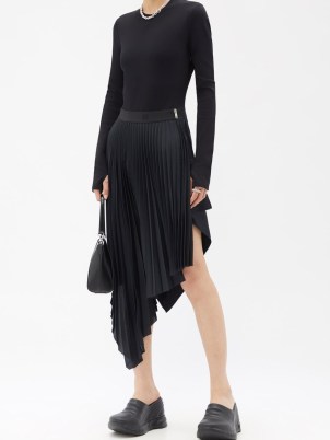 GIVENCHY Asymmetric hem pleated midi skirt in black – chic contemporary designer skirts