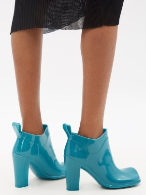 BOTTEGA VENETA Blue moulded-toe rubber ankle boots ~ women’s chunky square toe footwear - flipped