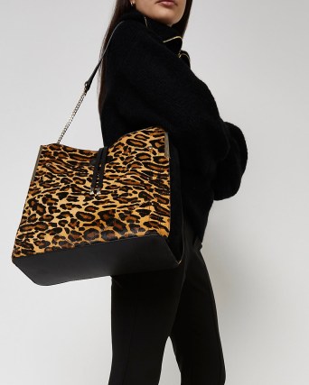 River Island BROWN LEATHER LEOPARD PRINT SLOUCH BAG | wild cat print shoulder bags | animal prints - flipped
