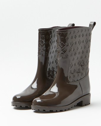 RIVER ISLAND BROWN RI EMBOSSED PATENT WELLIE BOOTS / glossy wellingtons / high shine wellies - flipped