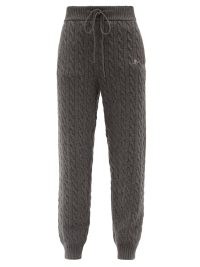 GUCCI Logo-embroidered cable-knit cashmere track pants in grey / women’s designer cuffed joggers / womens knitted drawstring waist jogging bottoms / luxe loungewear