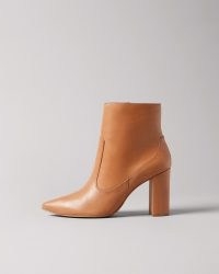 TED BAKER NYSHA Leather block heel ankle boot / women’s brown block heel boots