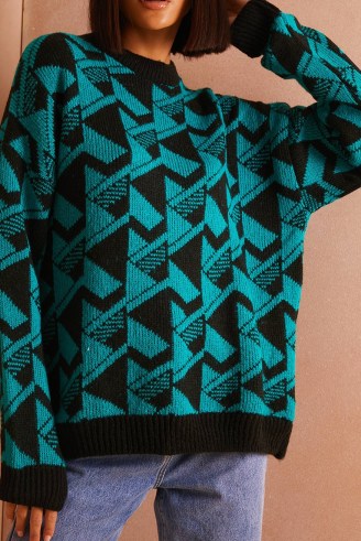 LORNA LUXE GREEN ‘BONBON’ GEOMETRIC LAGUNA JUMPER ~ womens geo patterned jumpers ~ celeb-inspired knitwear - flipped
