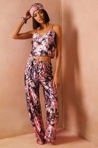 LORNA LUXE PINK ‘AND JUST LIKE THAT’ PRINT ‘PARK AVENUE’ CAMI & WIDE LEG 5PC GIFT SET ~ floral sleepwear sets ~ feminine nightwear