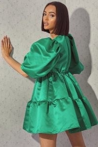 LORNA LUXE PREMIUM GREEN ‘MABEL’ TAFFETA PUFF SLEEVE SMOCK DRESS ~ voluminous balloon sleeved tiered hem party dresses ~ on-trend romantic style fashion