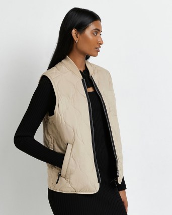 RIVER ISLAND STONE ZIP THROUGH QUILTED GILET ~ womens sleeveless jackets ~ casual outerwear ~ women’s gilets
