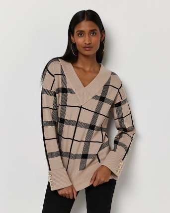 River Island BEIGE CHECK PRINT OVERSIZED JUMPER | womens checked V-neck relaxed fit jumpers - flipped