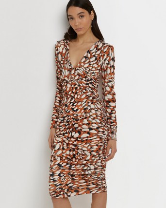 RIVER ISLAND BROWN PRINTED RUCHED BODYCON DRESS