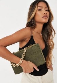 Missguided khaki faux suede weave cassette bag – green woven style chain strap handbags