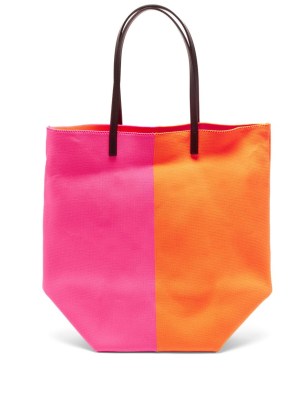 LASTFRAME Bi-colour knitted tote bag in orange and pink / bright colour block shopper bags
