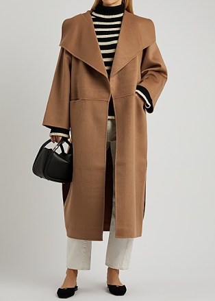 TOTÊME Camel wool and cashmere-blend coat women’s chic brown oversized shawl collar coats