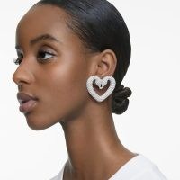 SWAROVSKI Una clip earrings Heart Medium White, Rhodium plated – large crystal swan hearts – statement jewellery with pavé crystals