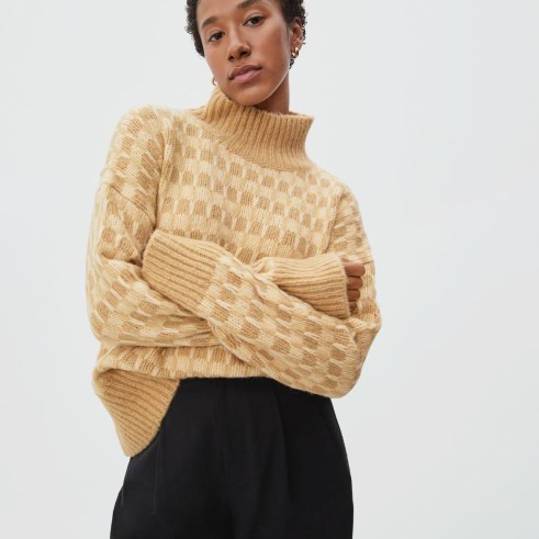 EVERLANE The Cloud Checkered Turtleneck in Golden Oak / Wheat | women’s oversized high neck sweater | womens drop shoulder sweaters