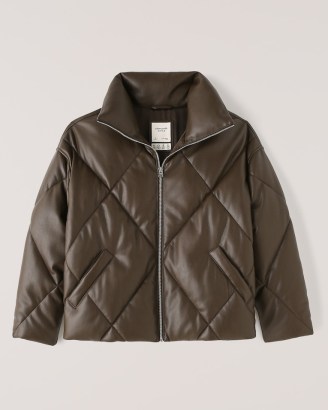 Abercrombie & Fitch Oversized Vegan Leather Diamond Puffer Dark Brown – womens short length padded coats – women’s on-trend quilted jackets – luxe style faux leather outerwear - flipped