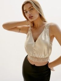 REFORMATION Axton Top in Ivory / feminine vintage style fashion / boho style lace trim crop tops