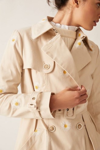Anthropologie Daisy Trench Coat in Beige ~ womens belted floral embroidered coats
