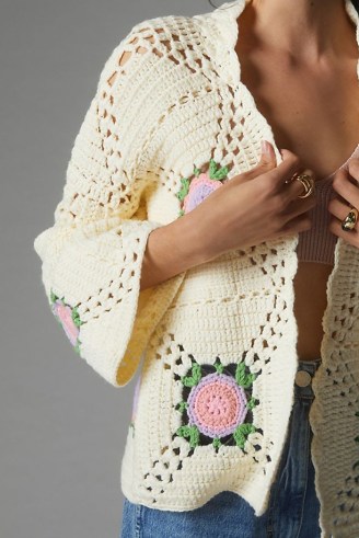 ANTHROPOLOGIE Floral Crochet Cardigan ~ women’s cream flower patterned open front cardigans - flipped