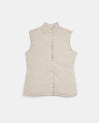 River Island BEIGE QUILTED GILET – neutral gilets – women’s casual sleeveless jackets