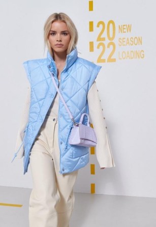 MISSGUIDED blue diamond quilted gilet ~ on-trend gilets ~ womens fashionable padded sleeveless jackets