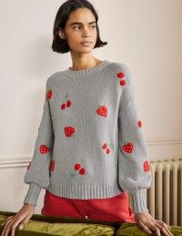 Boden Embroidered Blouson Jumper / womens relaxed fit blouson sleeve jumpers with fruit embroidery / fruits on women’s knitwear / volume sleeved sweaters