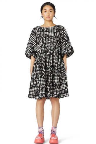 gorman GINGHAM SOLO DAISY SMOCK DRESS – women’s check print balloon sleeved dresses – womens checked fashion with volume
